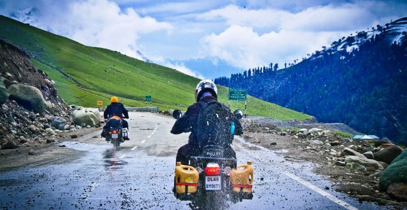 A bike ride across the Himalayan Roads