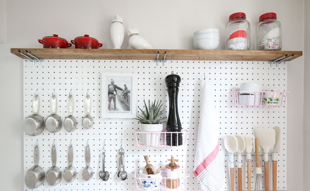 Clever hacks & DIYs to organize kitchens