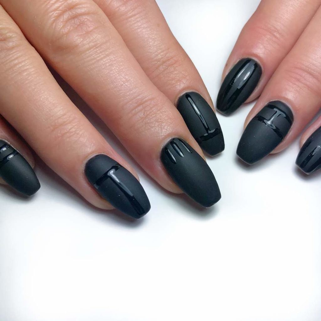 matte black nails