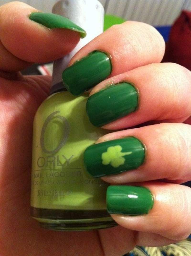 St. Patrick's Day Nails