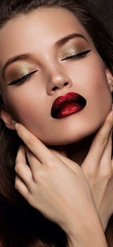 Smokey Eyes with Red Lips