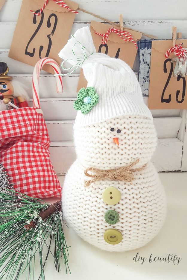 DIY Snowman Crafts for Christmas