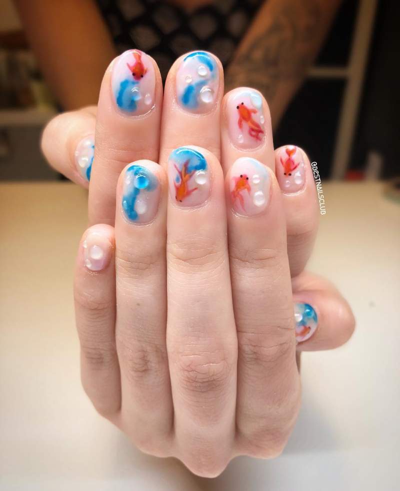 Jelly Fish Nails — 25 Sweetpeas