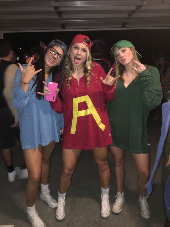 Halloween Costumes for BFFs