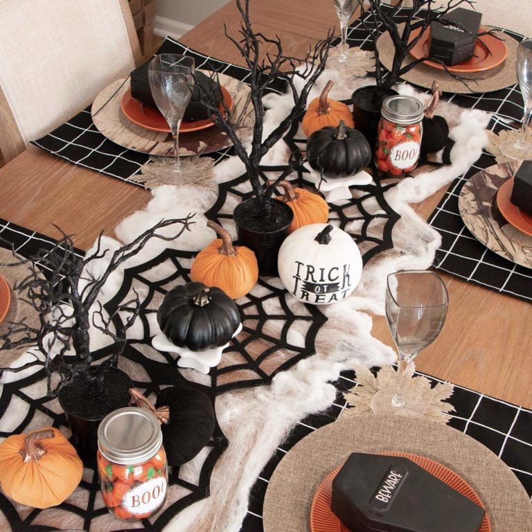 Boo-tiful Halloween Table decoration Ideas and Inspirations for ...