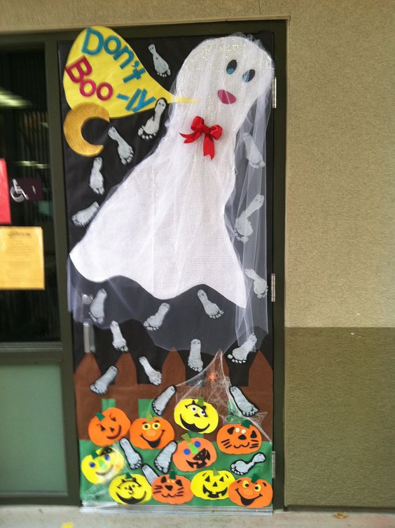 Halloween Classroom Door Decoration Ideas