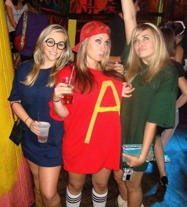 70+ DIY College Halloween Costumes that'll Make you Say 