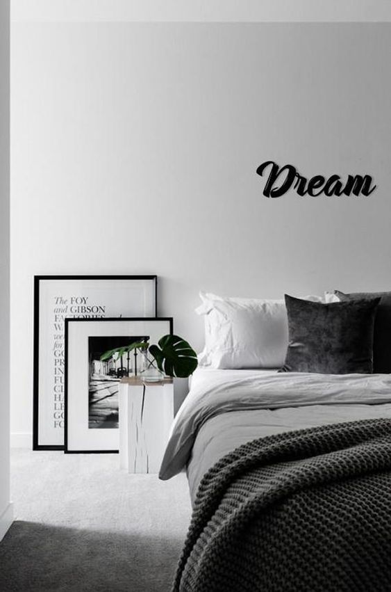 Minimalist Bedroom Decor Ideas