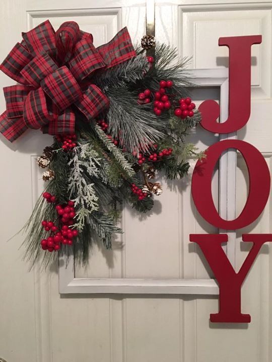 Picture Frame Christmas Wreath
