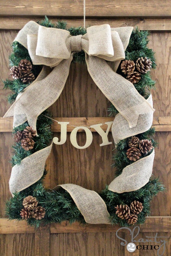 Square Christmas Wreaths