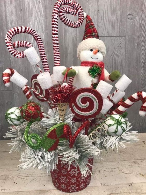 60 DIY Dollar Tree Christmas Decor and Crafts Ideas to Get your Home