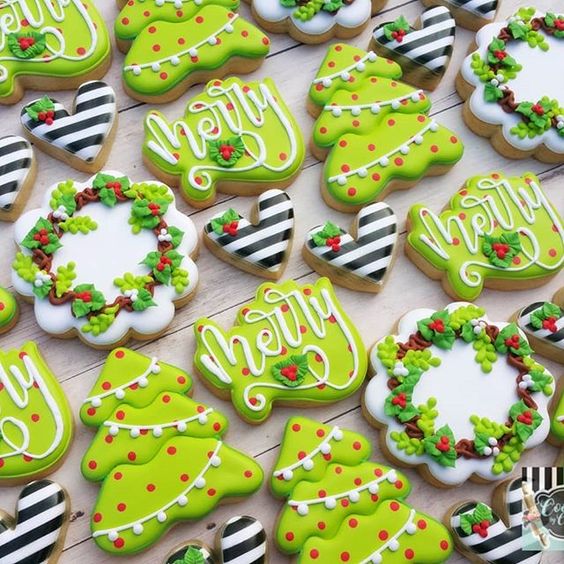 100 Christmas Cookies Decorations That Are Almost Too Pretty To Be ...