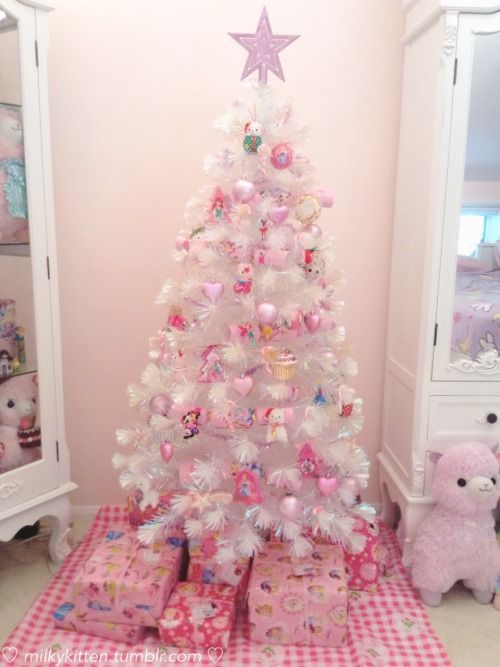 Pink Christmas Tree Ideas