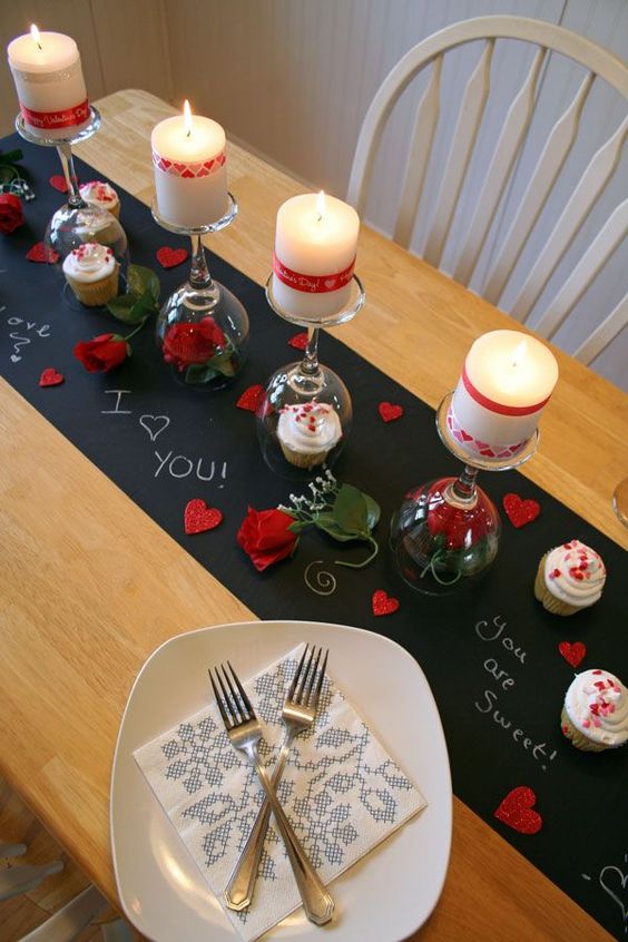 Valentine's Day Table Setting with Envelope Napkin Fold  Valentine day  table decorations, Valentine table decorations, Diy valentine's day  decorations