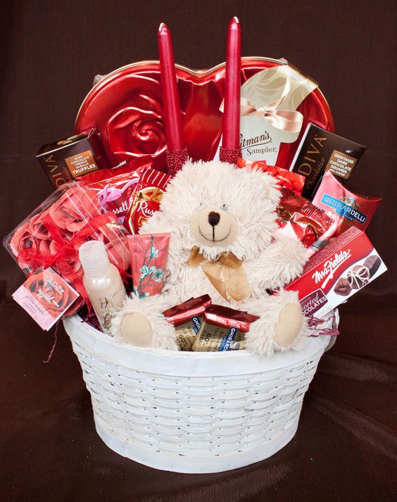 Savvy Valentines Gift Ideas for Every Budget | Affordable Valentine's Gifts-pokeht.vn
