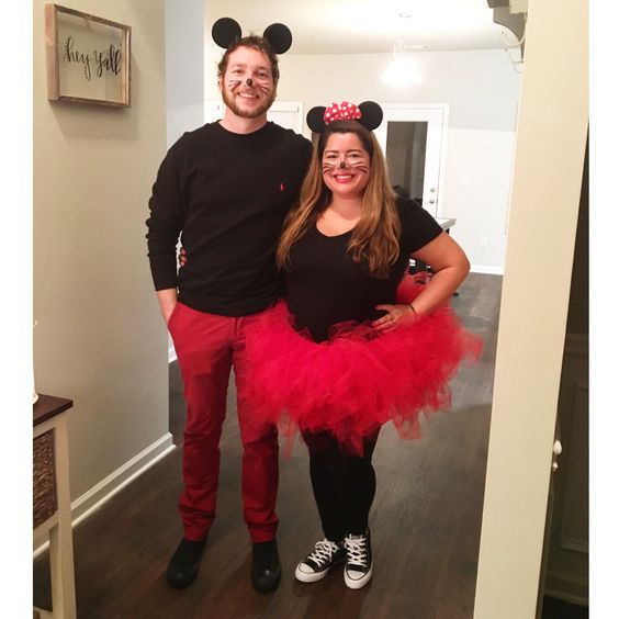 30+ DIY Couples Halloween Costumes so that both of you 